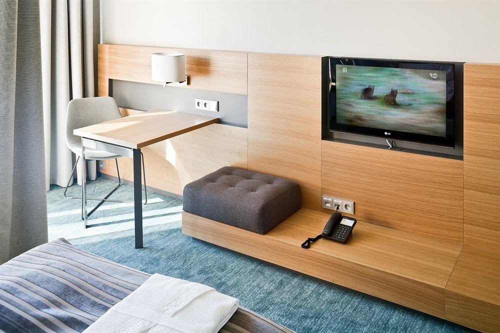 Hotel Marriott & 4*