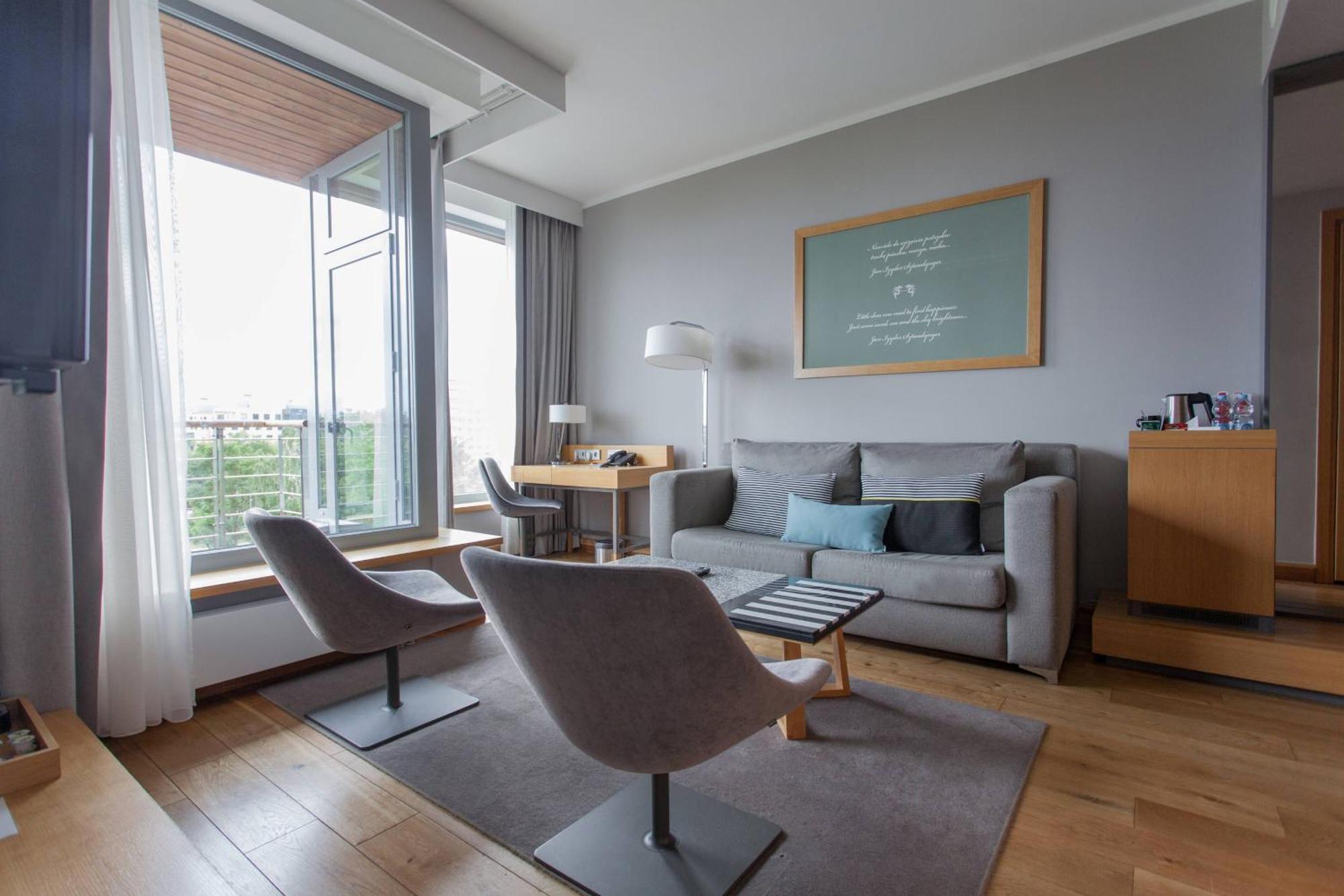 Hotell Marriott & 4*